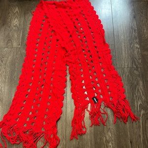 BNWT Long wide red scarf